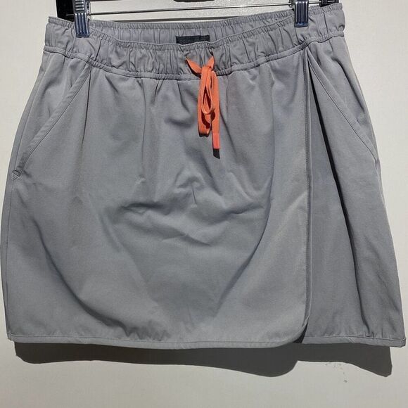 Ocean+Coast Women's Gray Drawstring Elastic Waistband Mini Skort Size Large - Picture 1 of 9